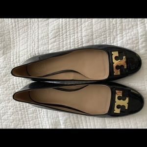 Tory Burch 8.5 black kitten heels
